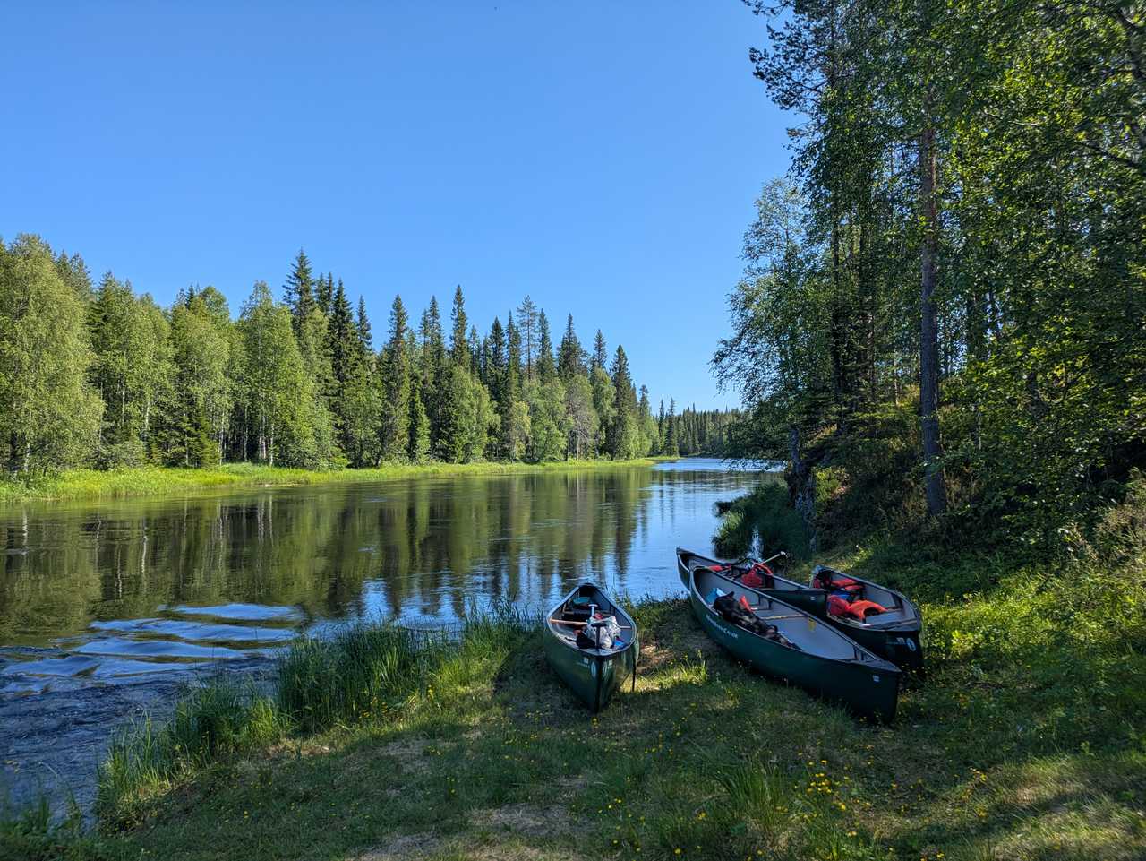 Canoé au lodge de Saija en Finlande
