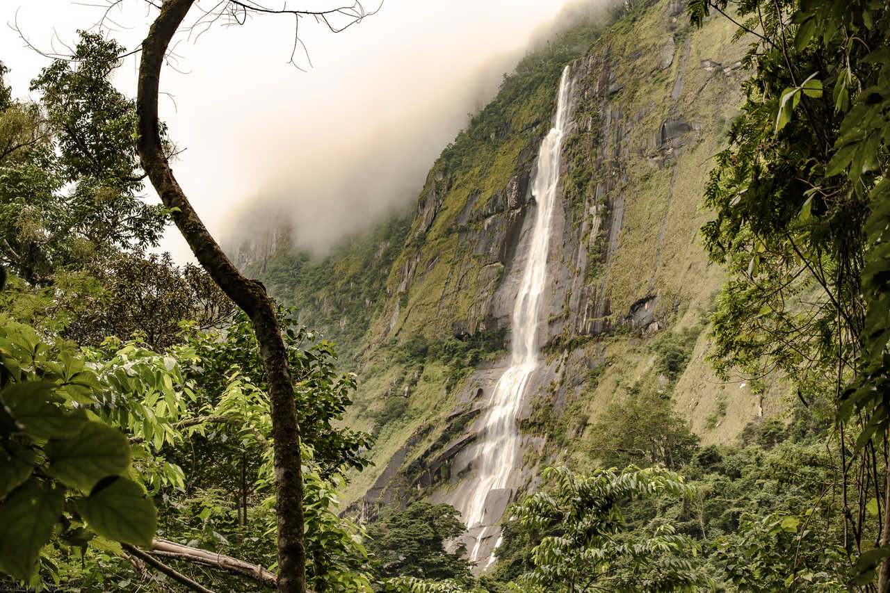 Chutes Mutaroro au Zimbabwe © Cragg Chris Chutes Mutaroro au Zimbabwe