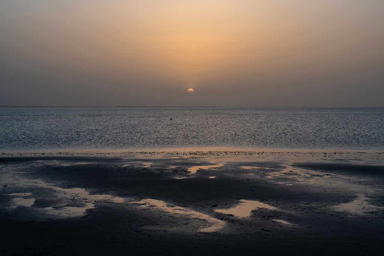 coucher de soleil dans le parc national du banc d’Arguin en Mauritanie
