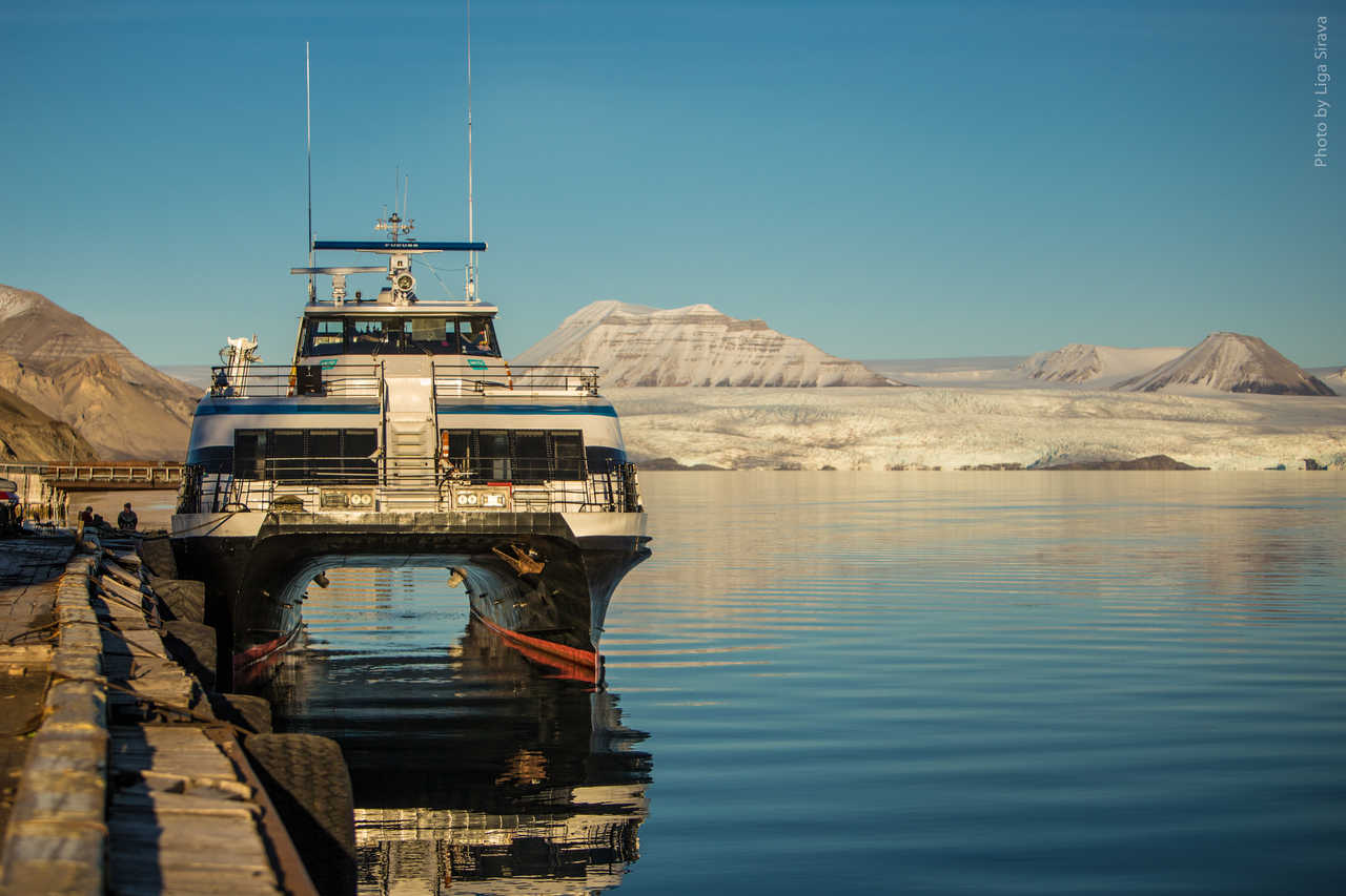Croisière au Spitzberg en catamaran vers Barentsburg et Pyramiden