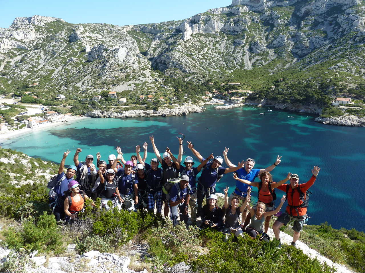 Equipe Altaï dans les calanques
