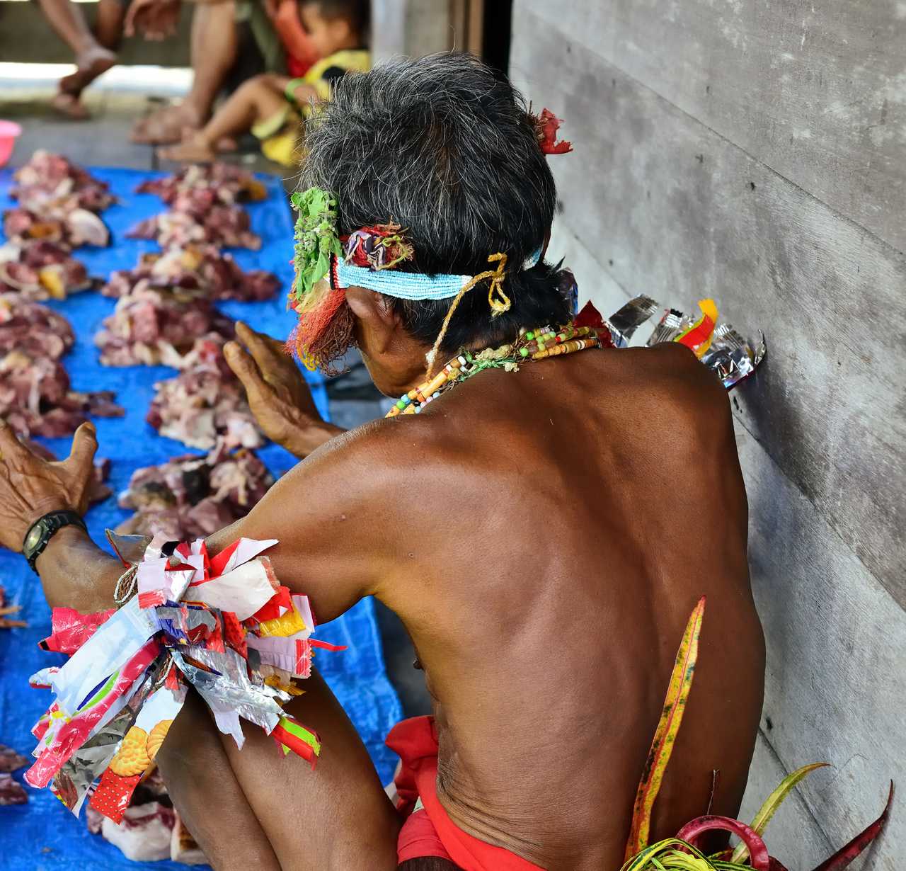 Femme de la tribu Mentawai