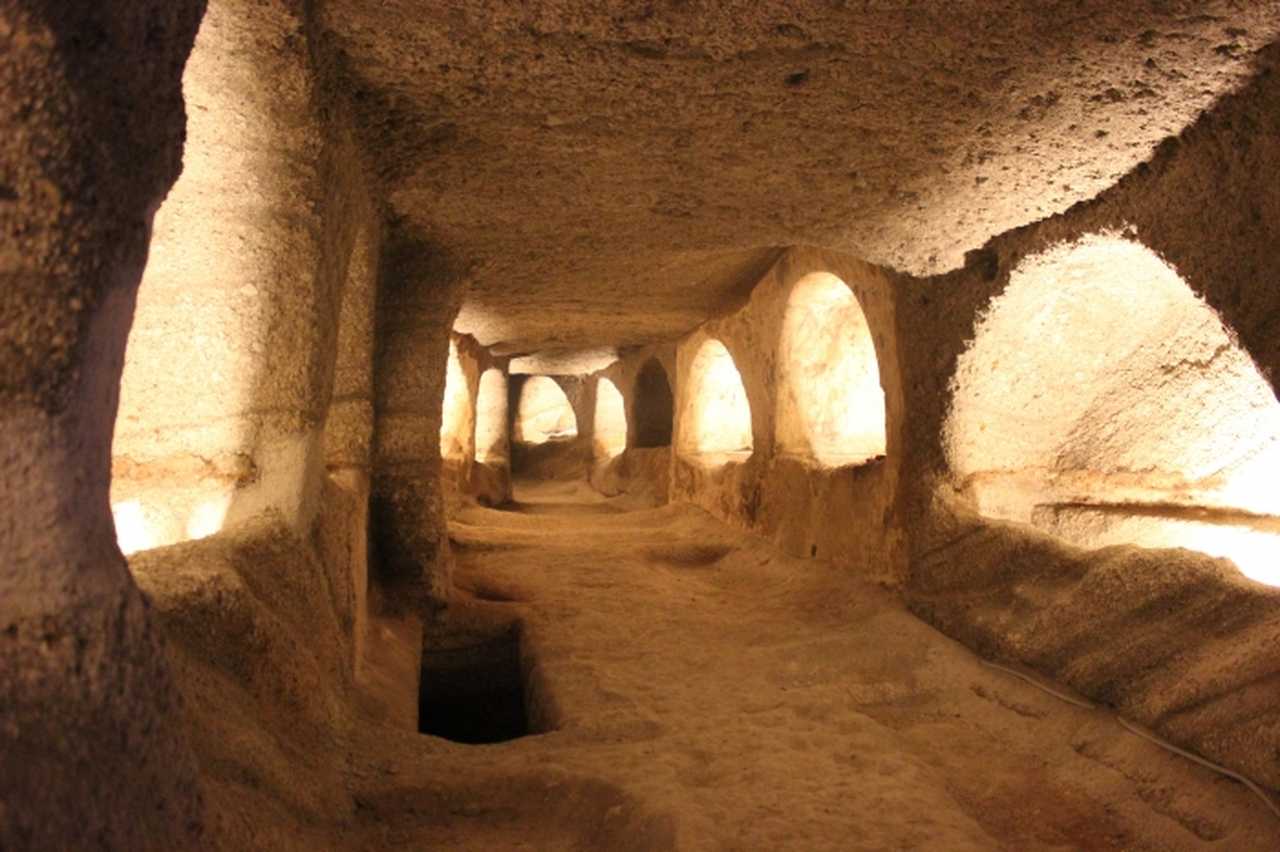 Grece, cyclades, milos, catacombes de Tripiti