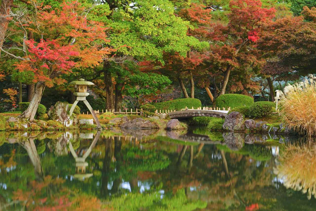 Jardin japonais au jardin Kenrokuen, Kanazawa, Japon