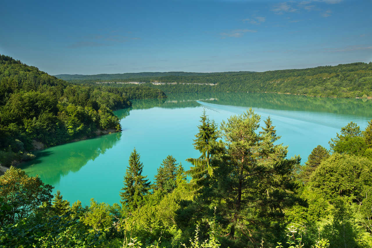 Kayak dans le Jura - Lac de Vouglans