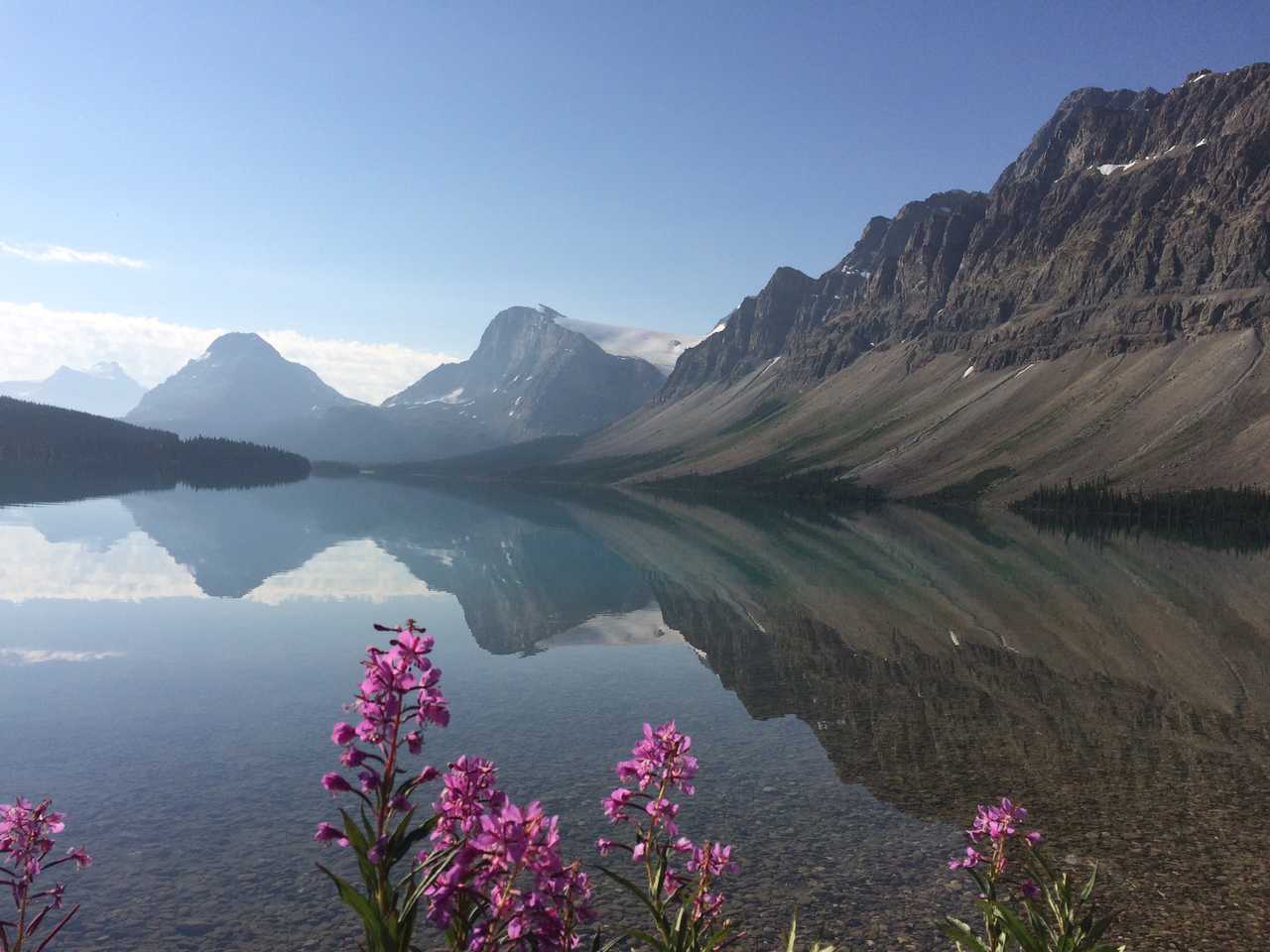 Lac Bow sur la route des glaciers au Canada