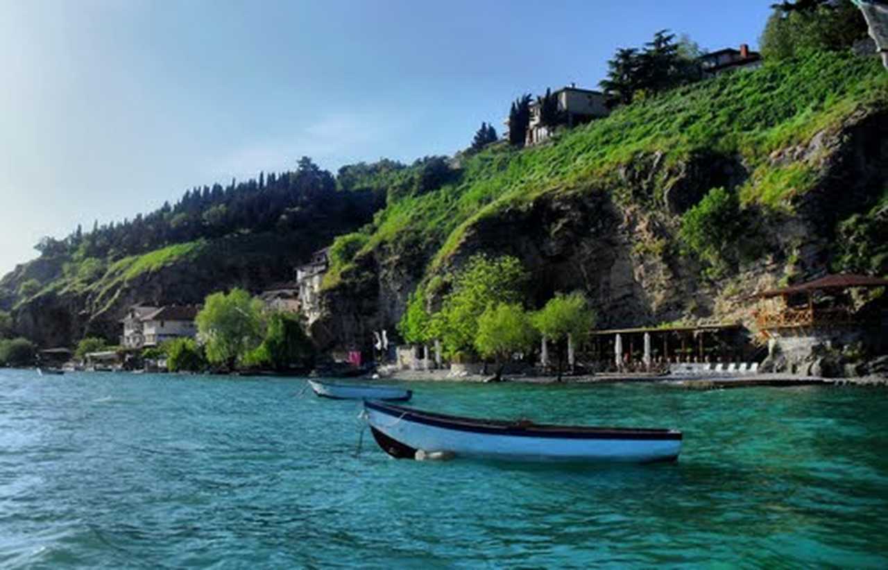 Lac d'Ohrid - le plus profond des Balkans - en Albanie