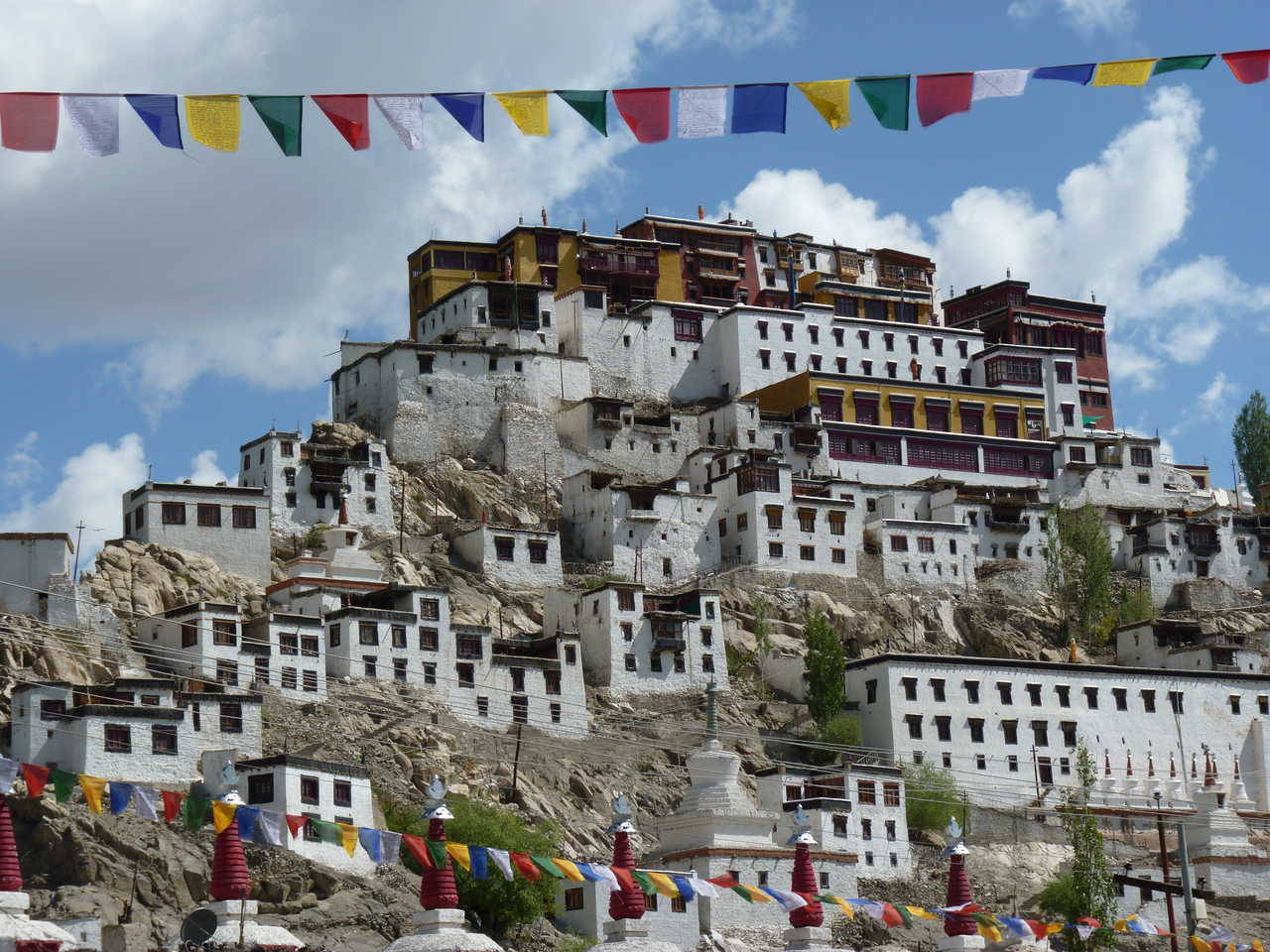 Le monastère de Thiksey, dans la vallée de l'Indus, en Inde Himalayenne