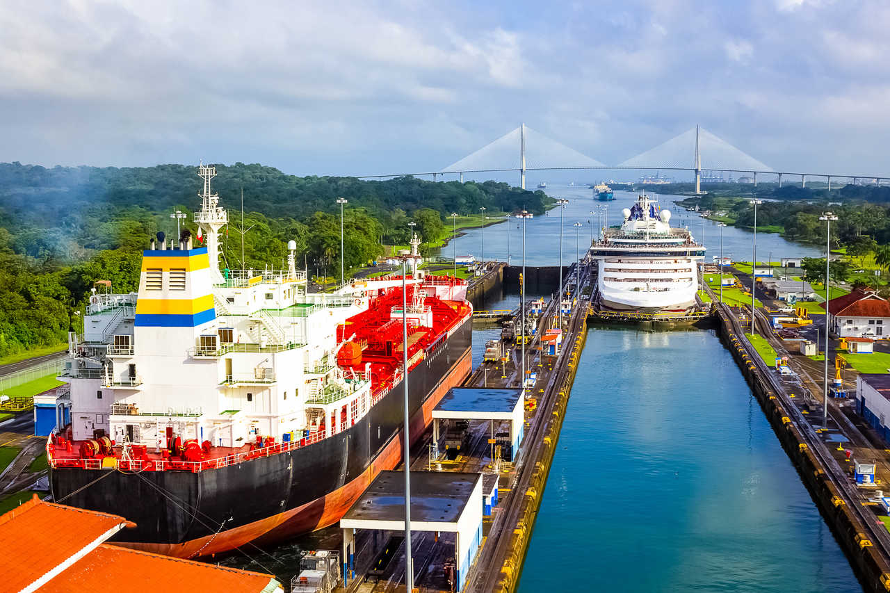 Les écluses de Miraflores sur le canal de Panama