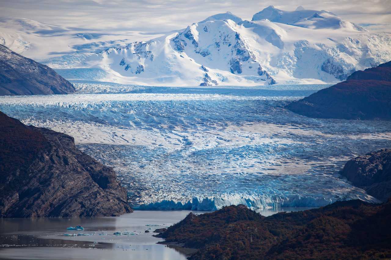 L'imposant glacier Grey, dans le Parc ational Torres del Paine, en Patagonie chilienne