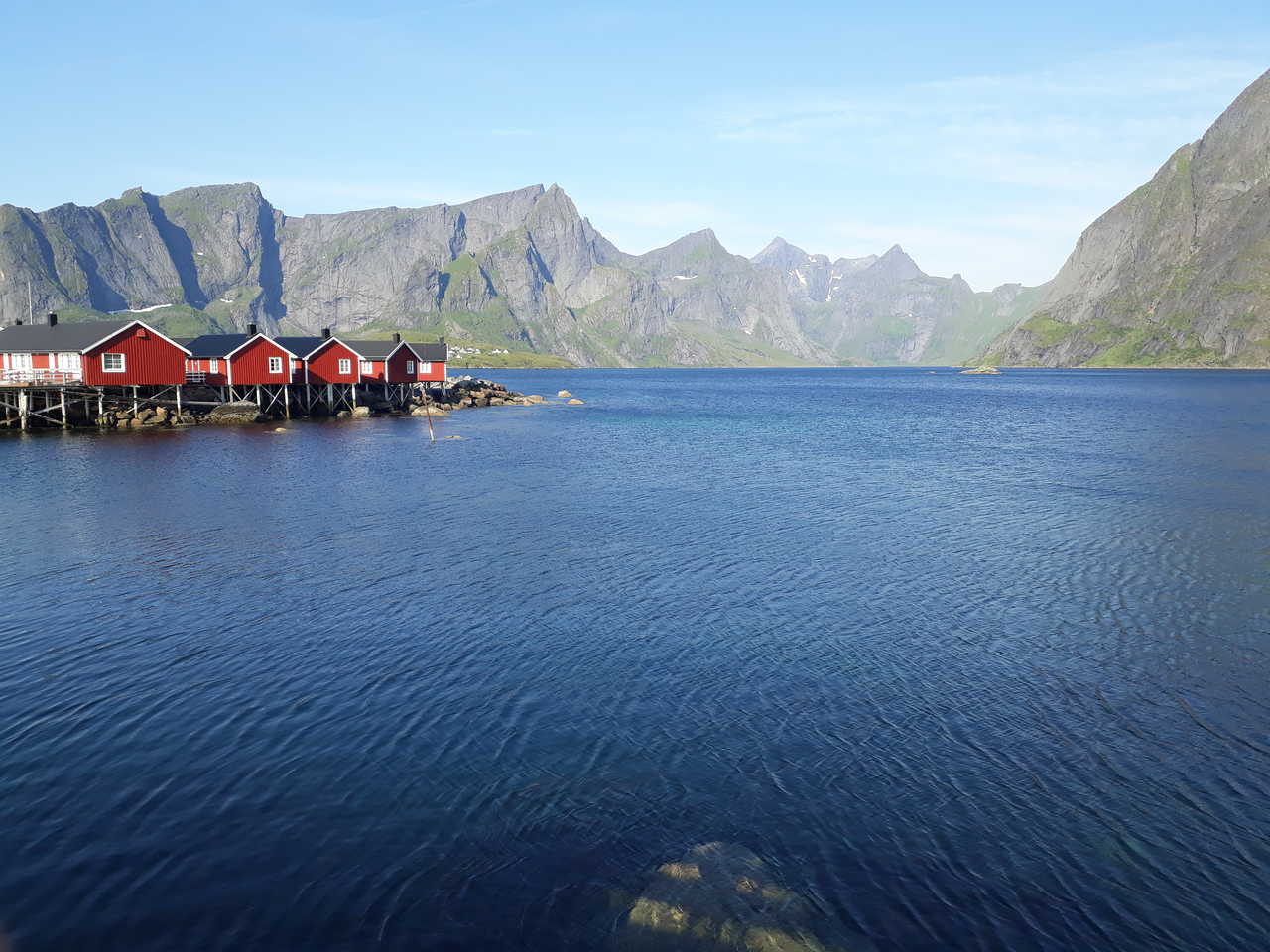 Maisons rouges dans les Lofoten