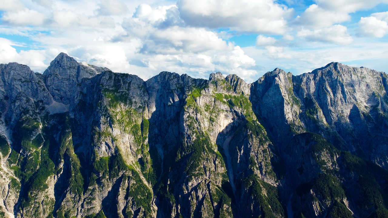 Mangart vrh, Alpes, montagnes, Slovénie