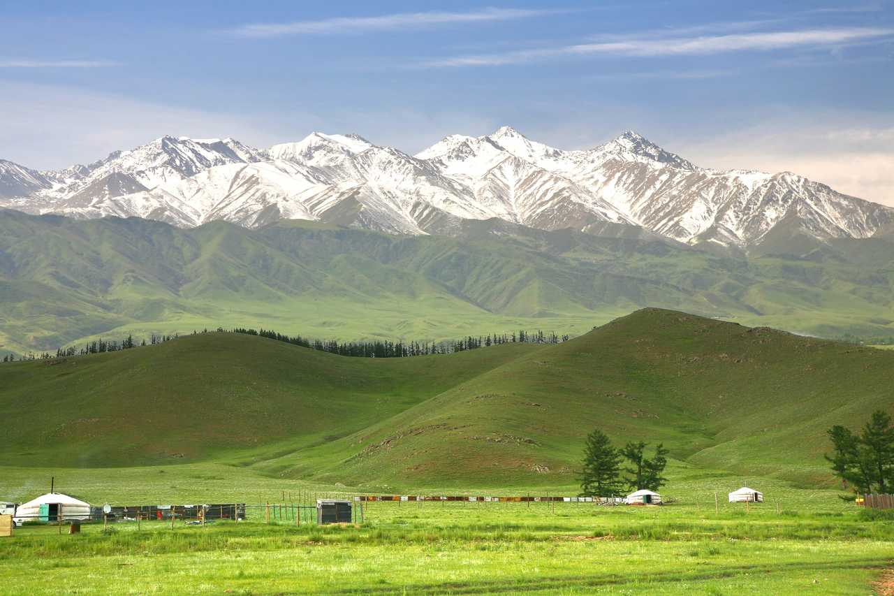 Montagnes près de Naryn
