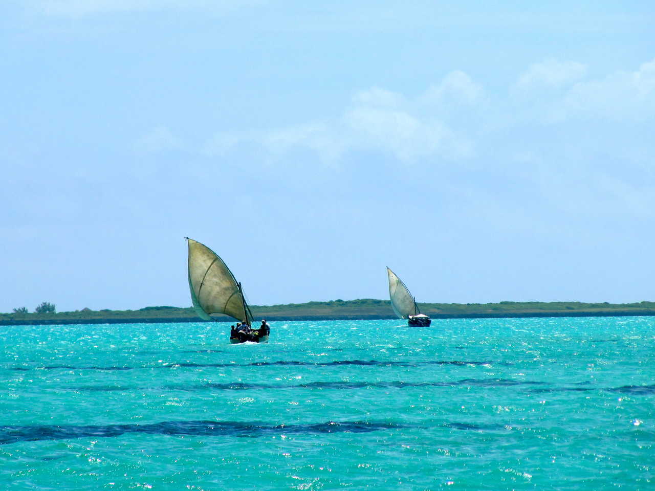 Navigation sur bateaux traditionnels à Madagascar