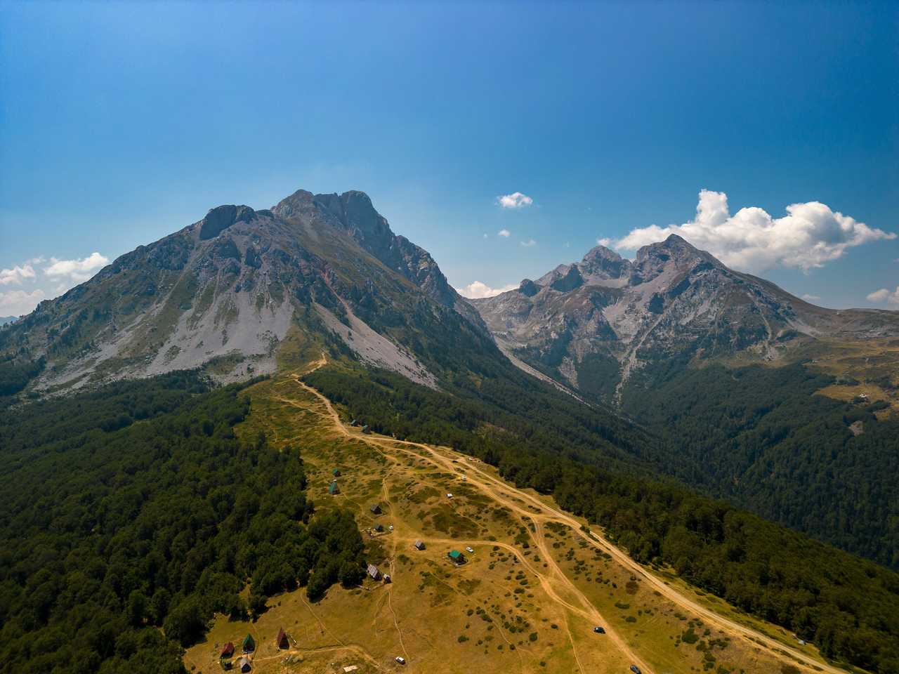 paysage typique des montagnes de  Komovi, Montenegro