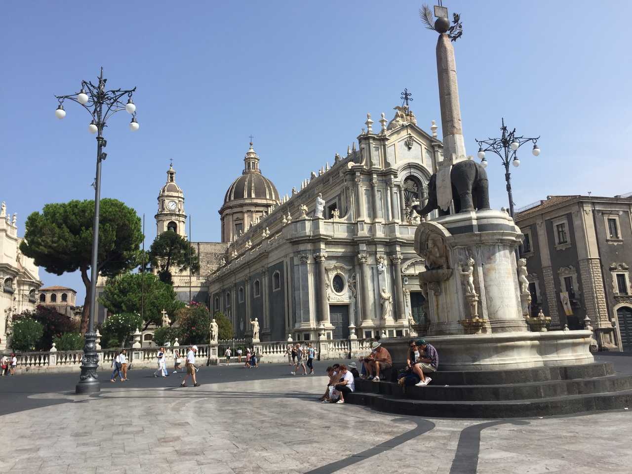 Place du Dôme à Catane, Sicile en Italie