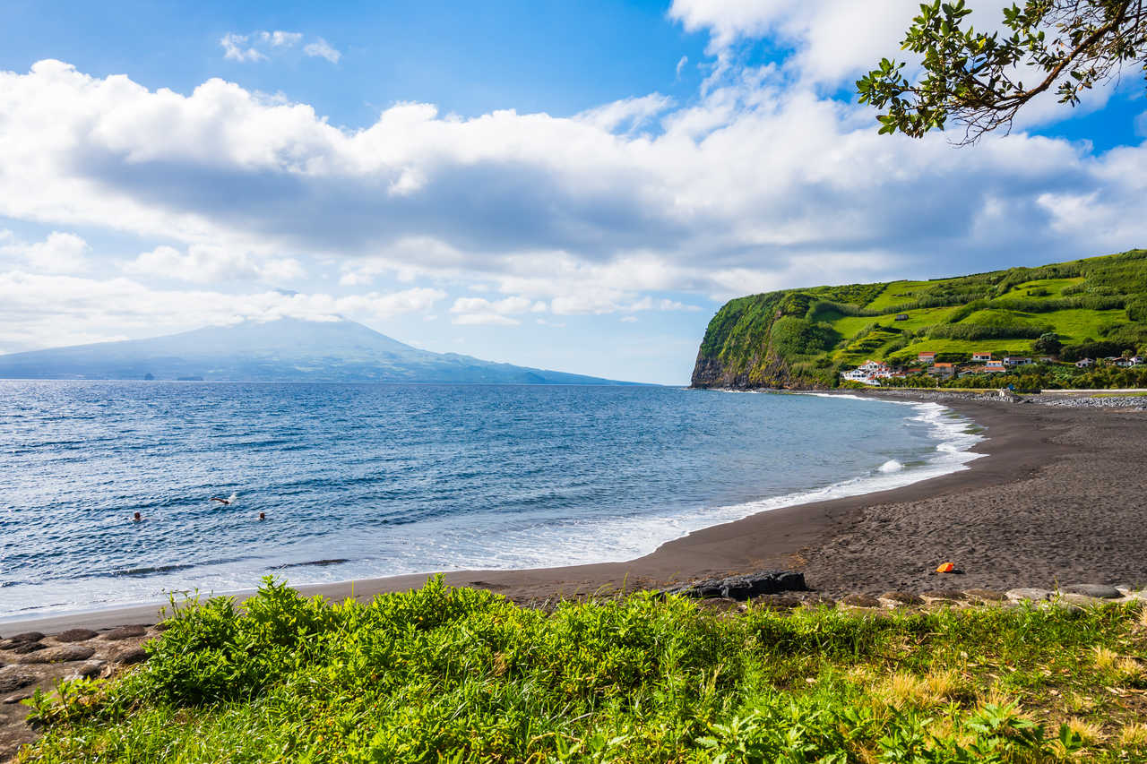 Plage de Almoxarife sur l'île de Faial aux Açores