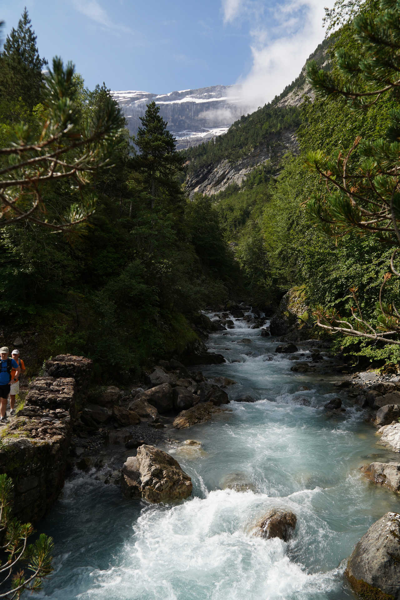 Randonnée au Cirque de Gavarnie dans les Hautes Pyrénées