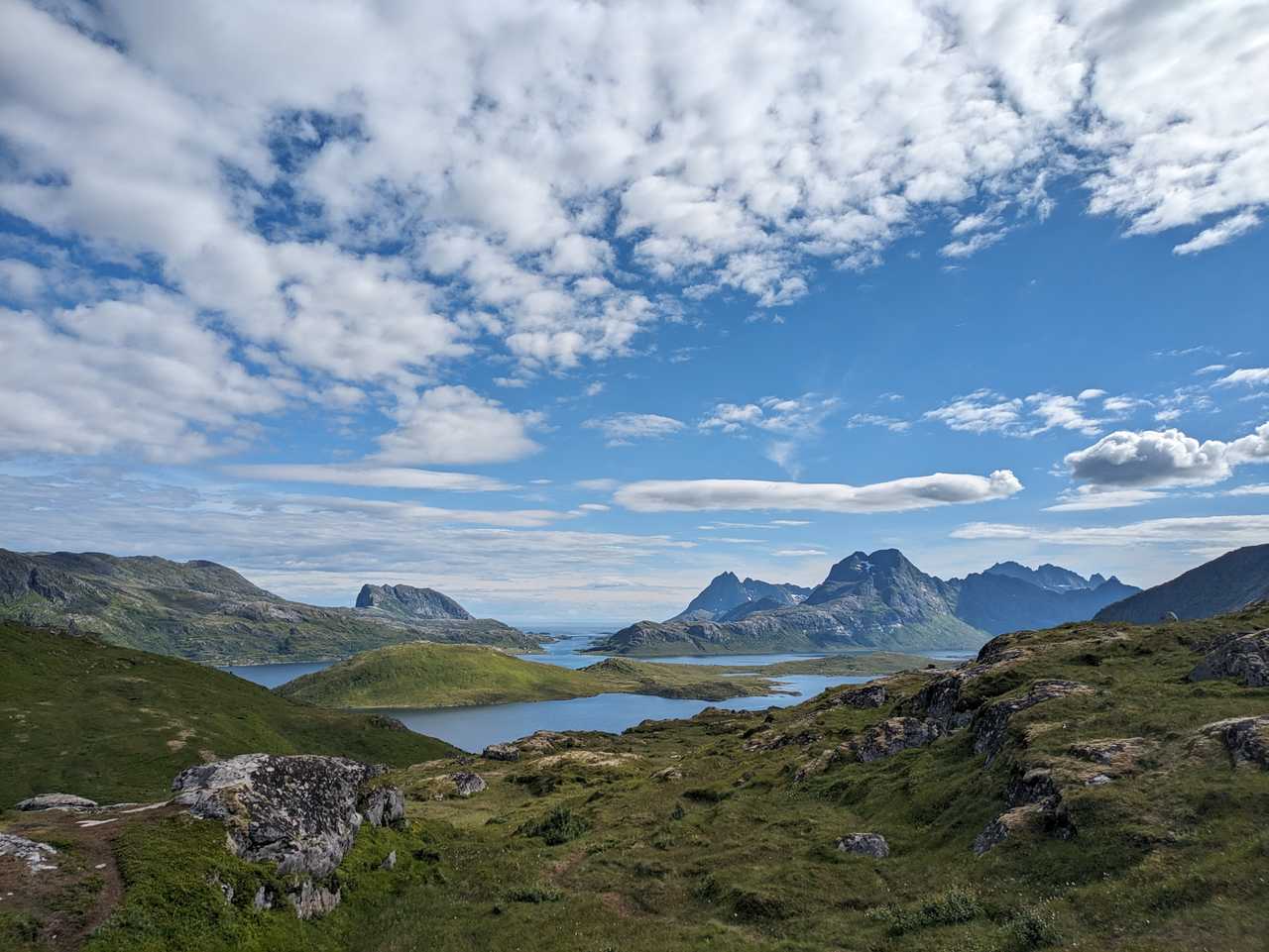 Randonnée du Ryten dans les îles Lofoten