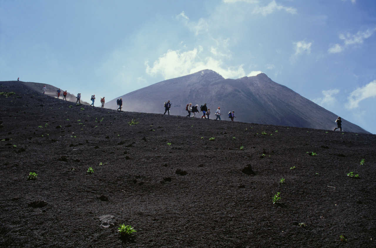 Randonnée sur les coulées de lave du volcan Pacaya