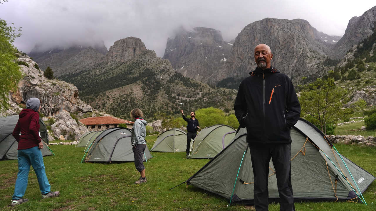 Randonneurs dans leur campement au Mont Taurus en Turquie