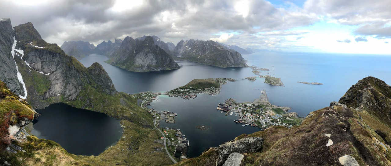 Reinebringen, îles Lofoten, Norvège