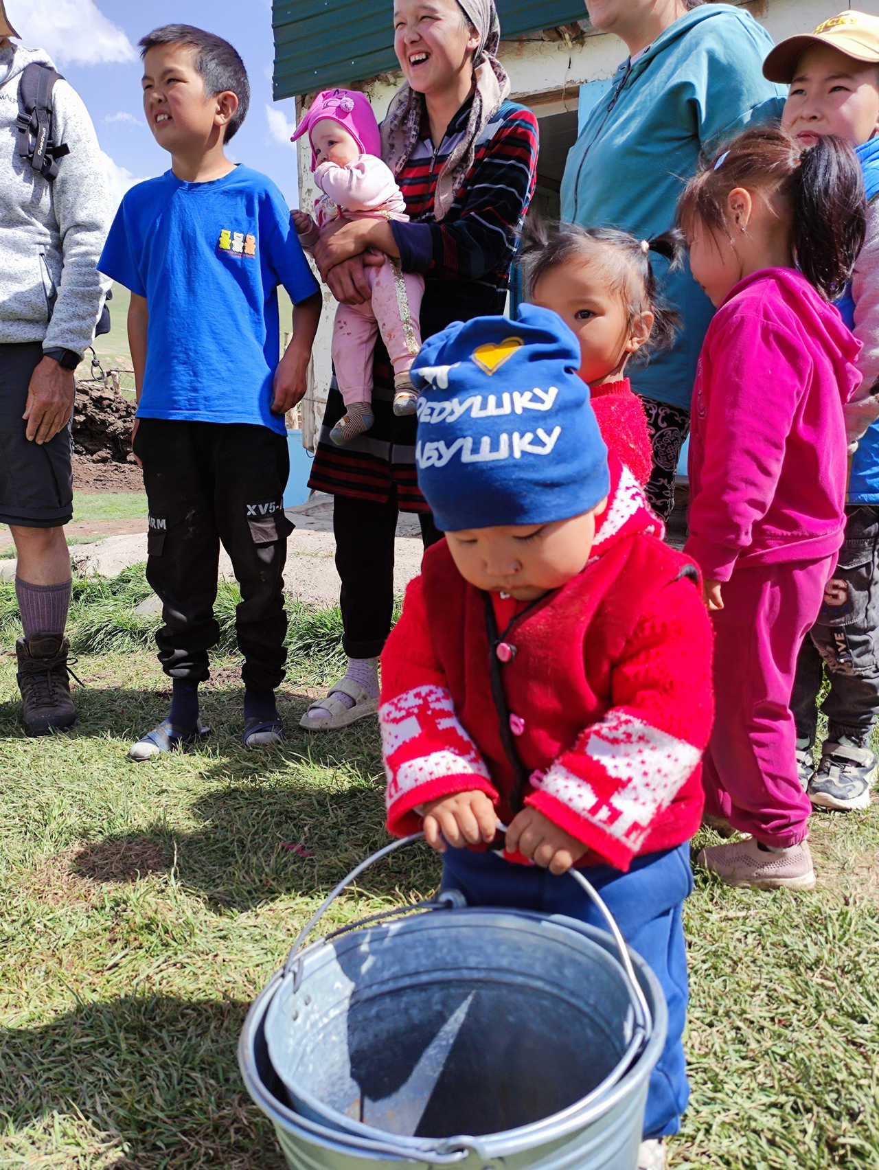 Rencontre  à Tach Rabat en Kirghizie © Mathilde Rousseau Rencontre  à Tach Rabat en Kirghizie
