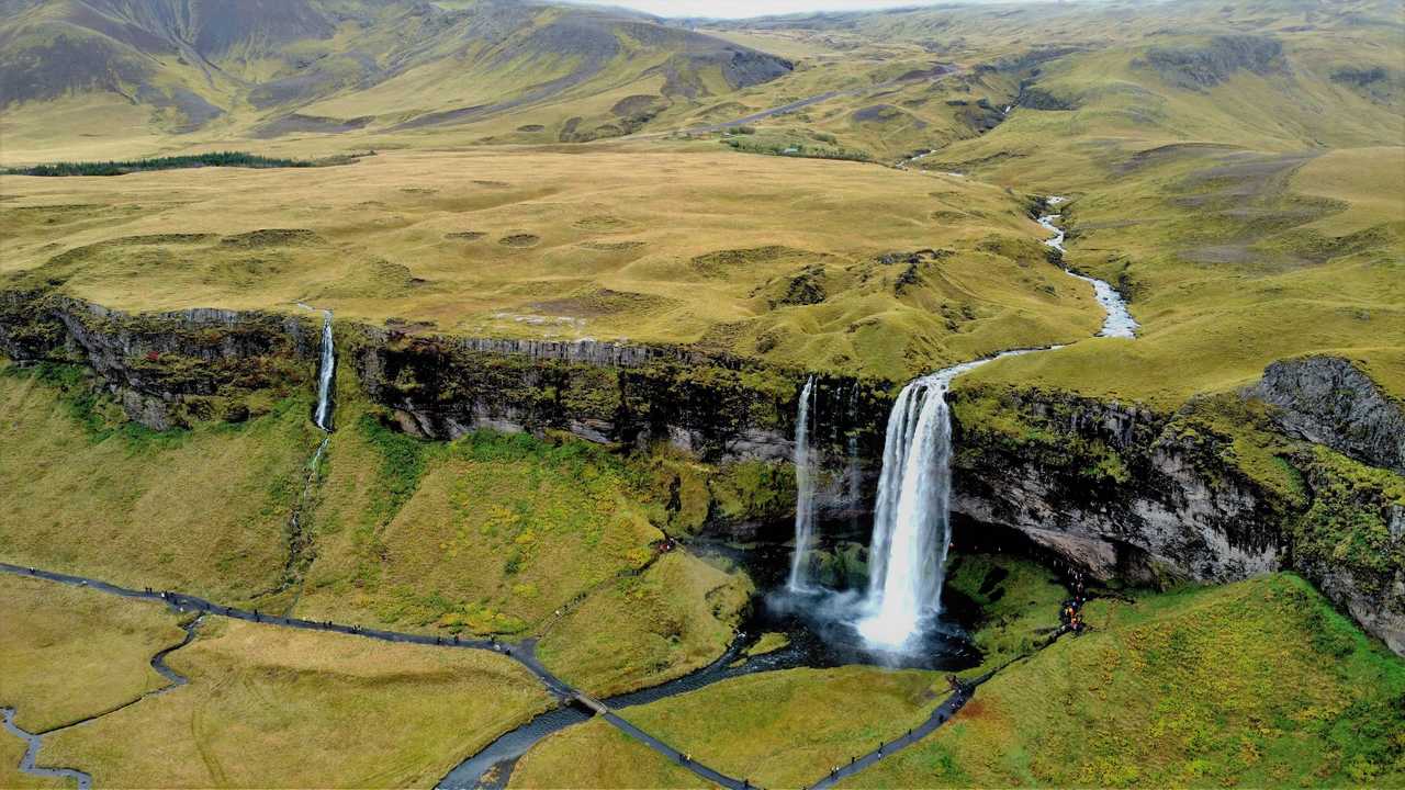 Seljalandsfoss en Islande cascade