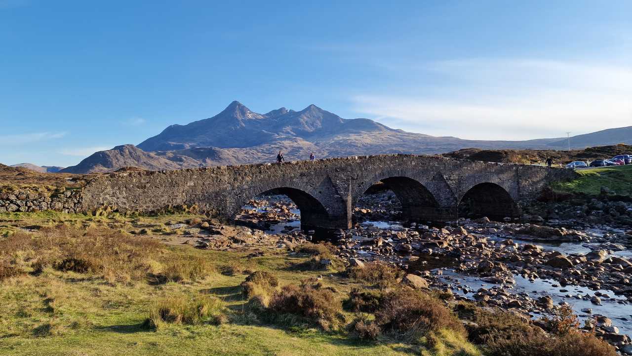 Sur le pont black cuillins sur l'île de Skye en Ecosse