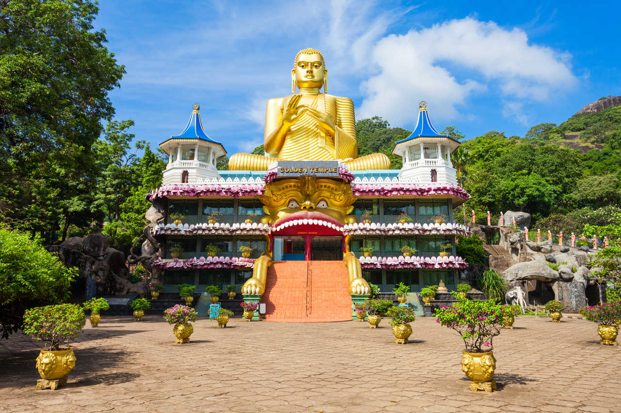 Temple d'or de Dambulla au Sri Lanka