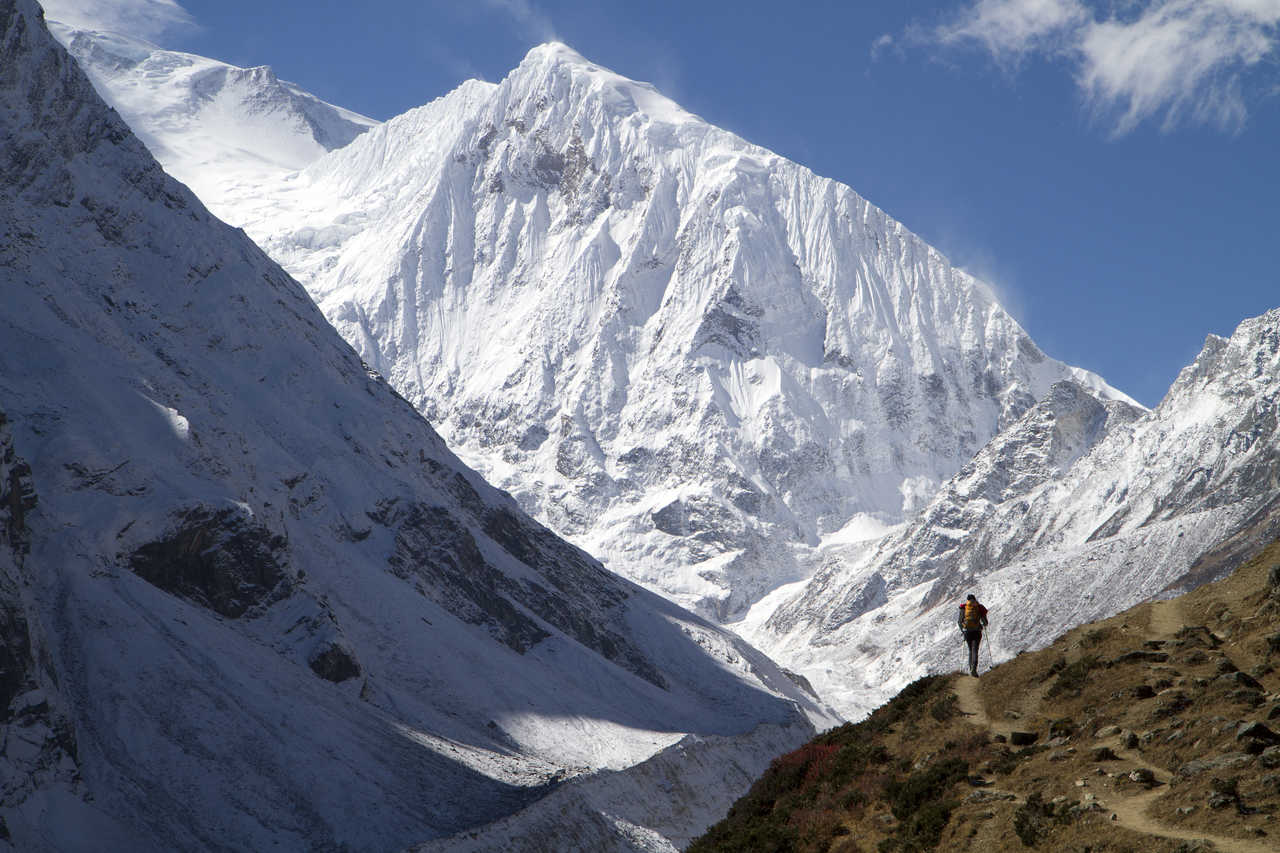 Trekkeur sur le Tour du Manaslu