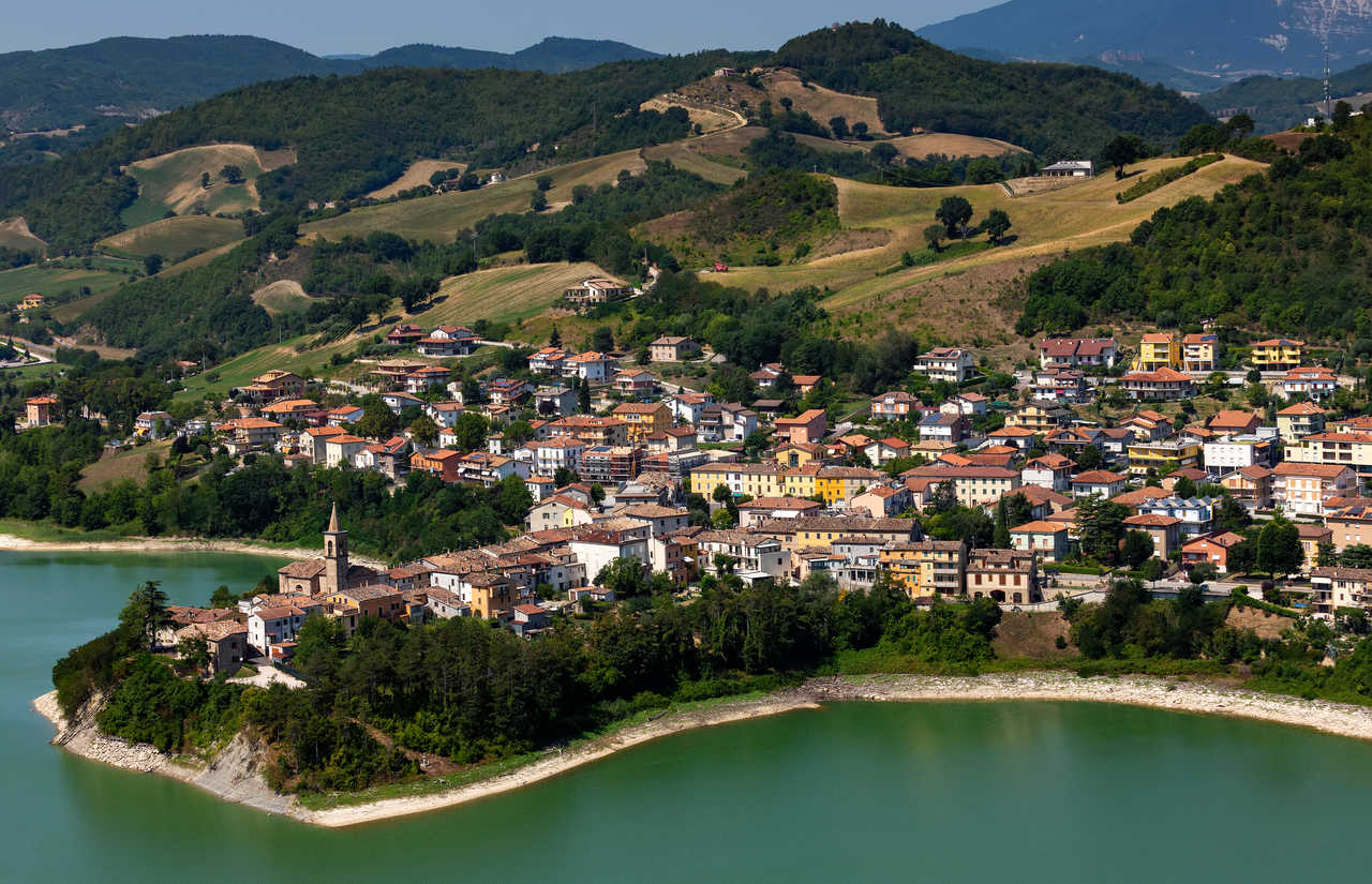 village de Mercatale en Italie