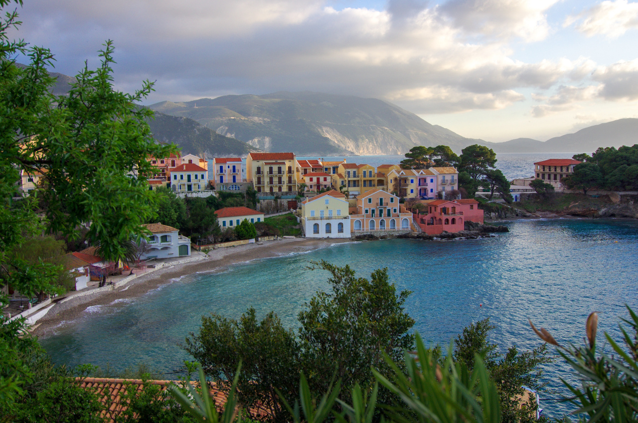 Village sur la côte en Grèce