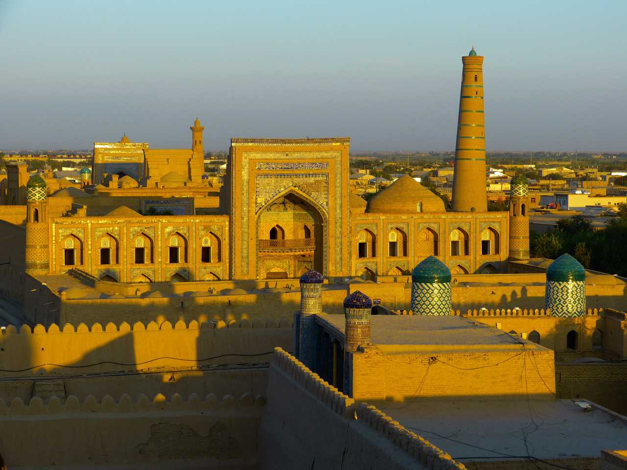 Ville de Khiva au coucher du soleil