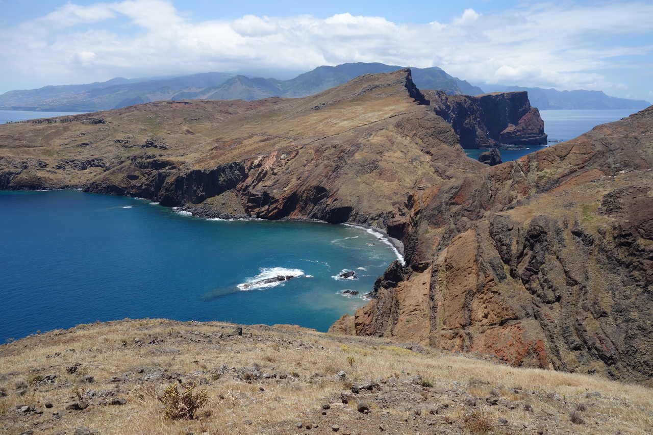 Vue depuis la pointe de Sao Lourenço à Madère
