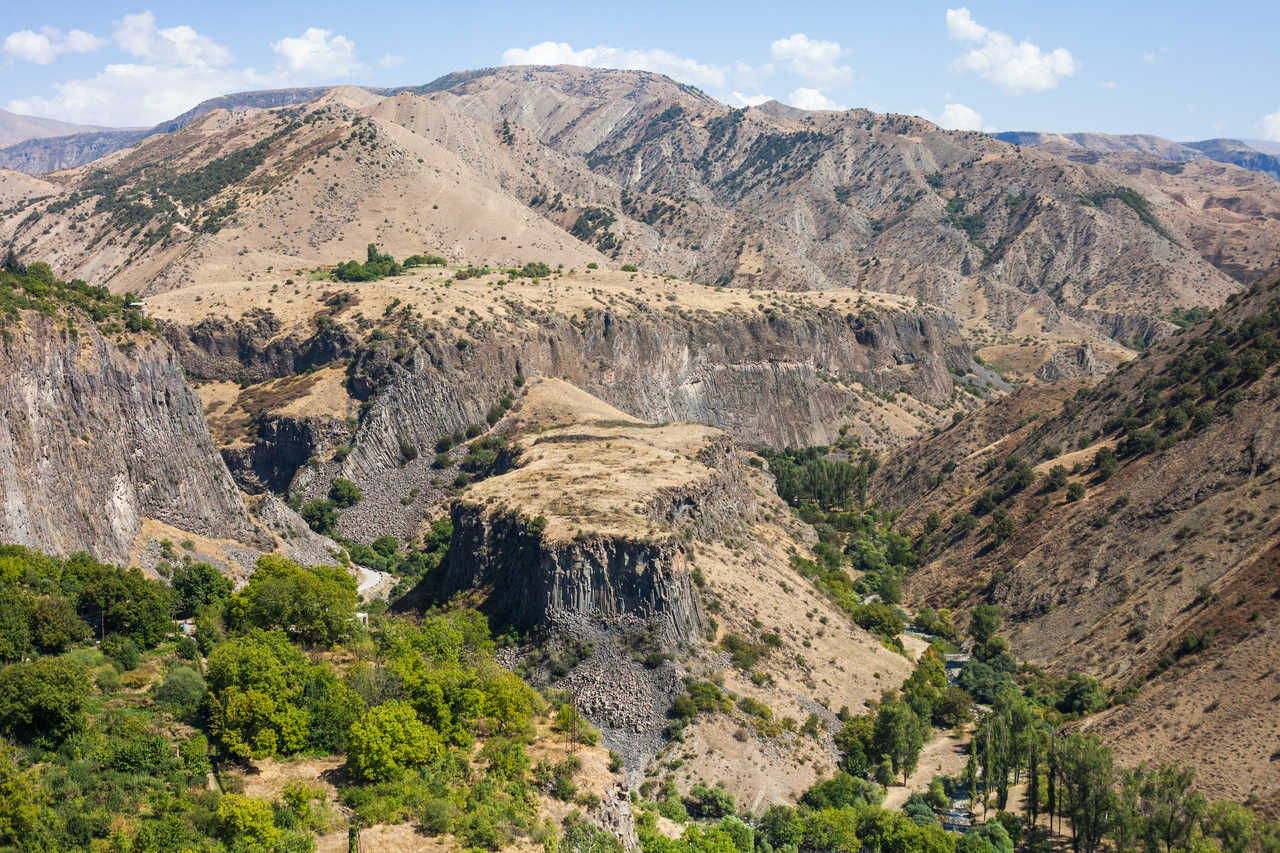 Vue panoramique sur les gorges de Garni en Arménie