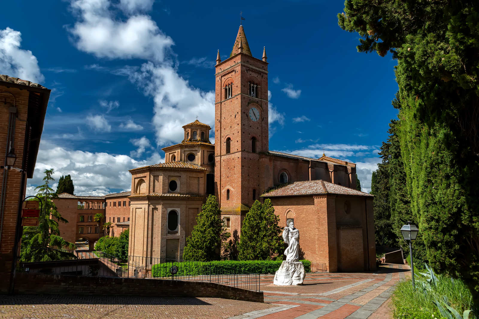 abbaye de Monte Oliveto © Fulcanelli