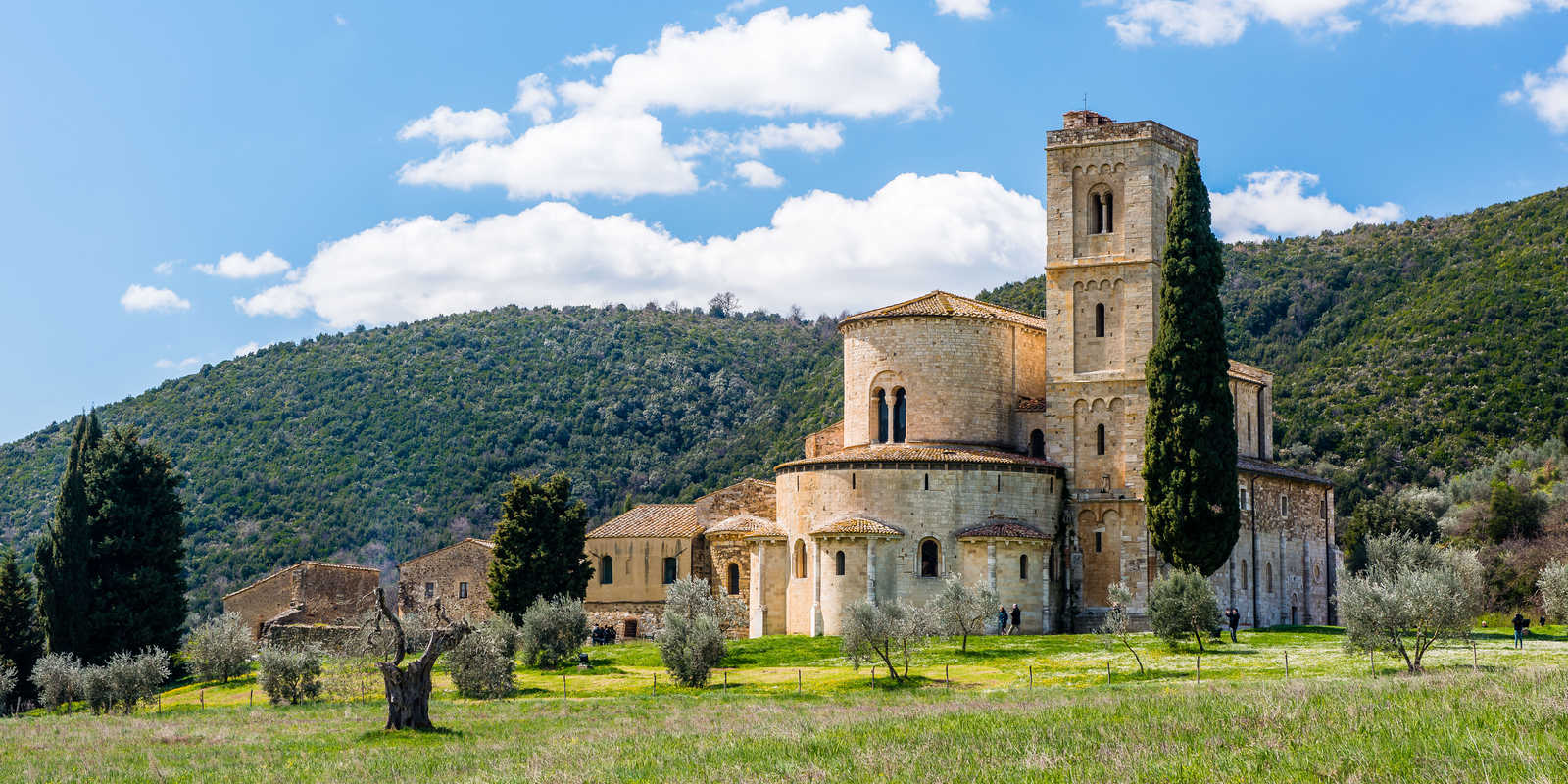 abbaye de San'antimo © Fabbio Lotti