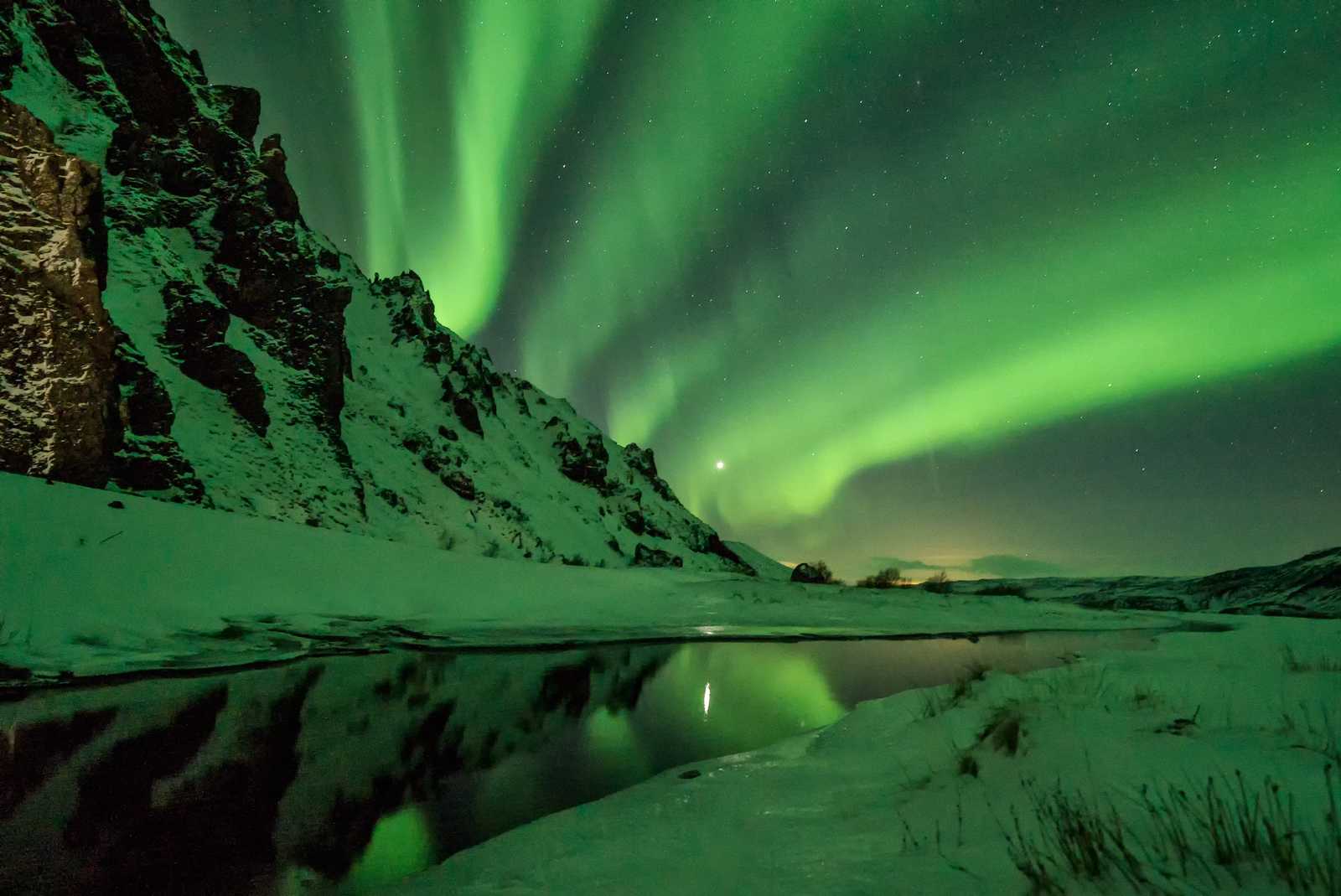 Aurores boréales en Islande © Pie Jonatan