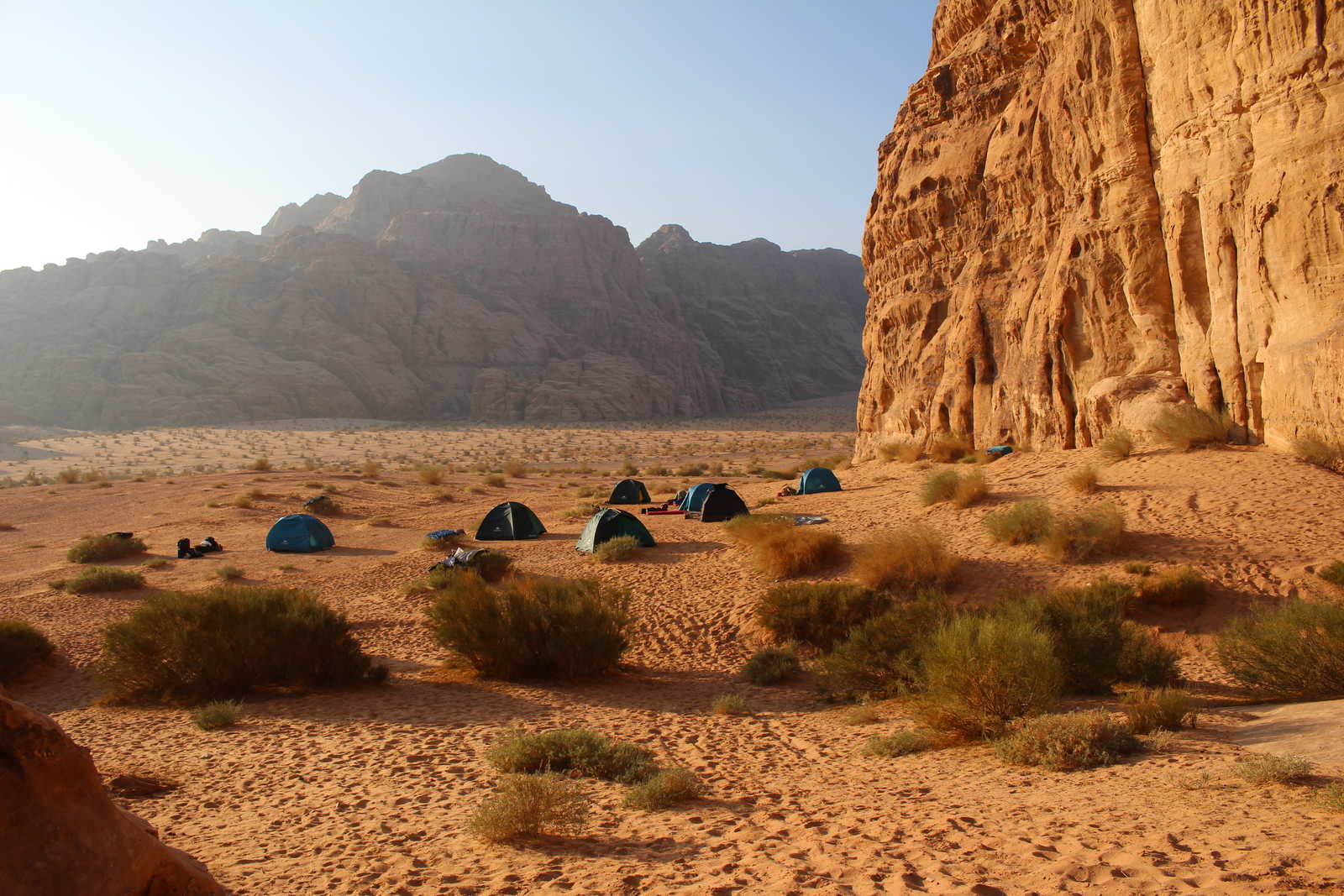Bivouac dans le Wadi Rum en Jordanie © Bonnemaison Olivier