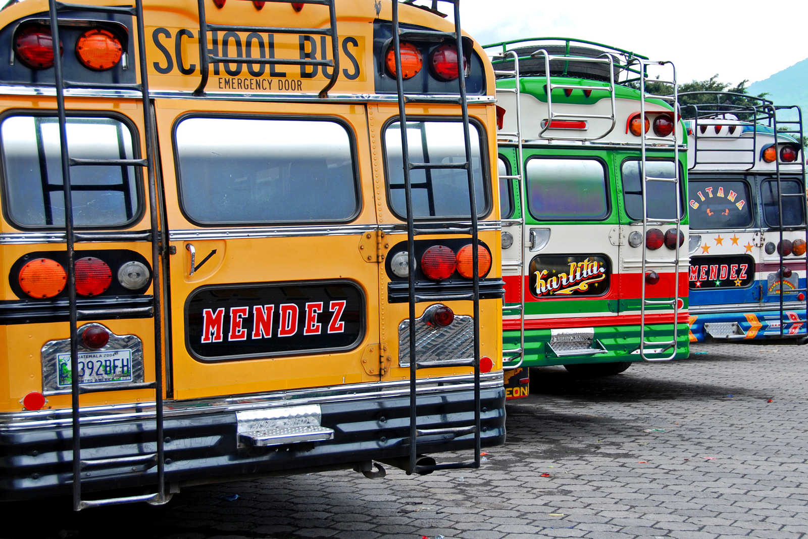 Bus colorés Guatemala © Coston Jean-Pierre
