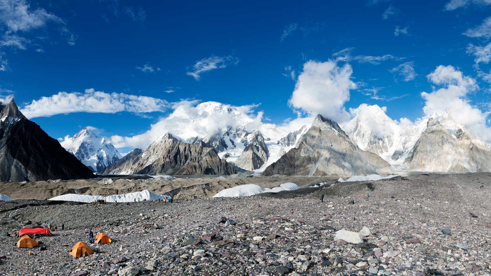 Camp au Glacier de Concordia © Jossk