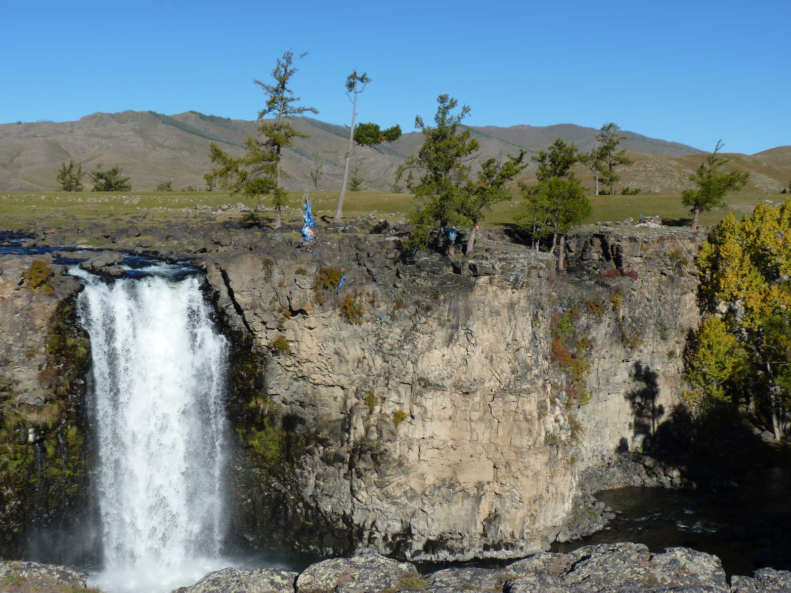 Cascade de la vallée de l'Orkhon en Mongolie © Shakya Rajeev