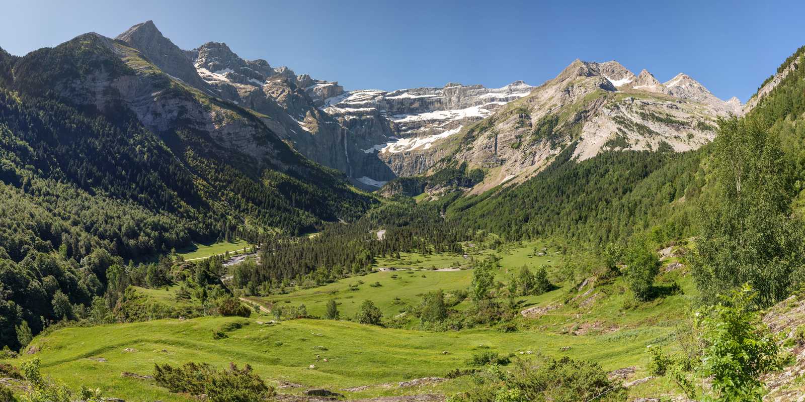Cirque de Gavarnie, Pyrénées © Serano David