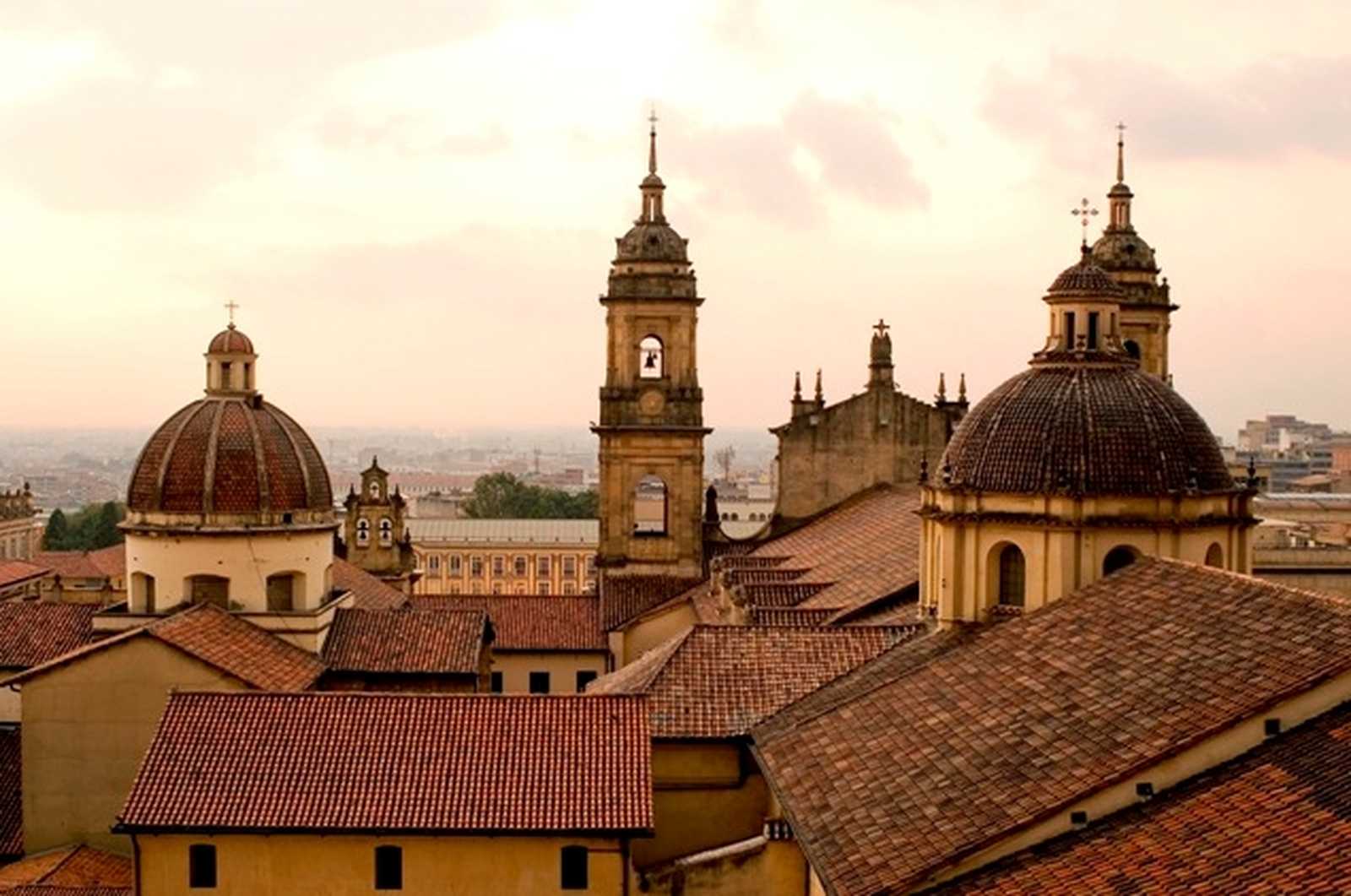 clocher de l'église de Bogota en Colombie © OT COLOMBIE