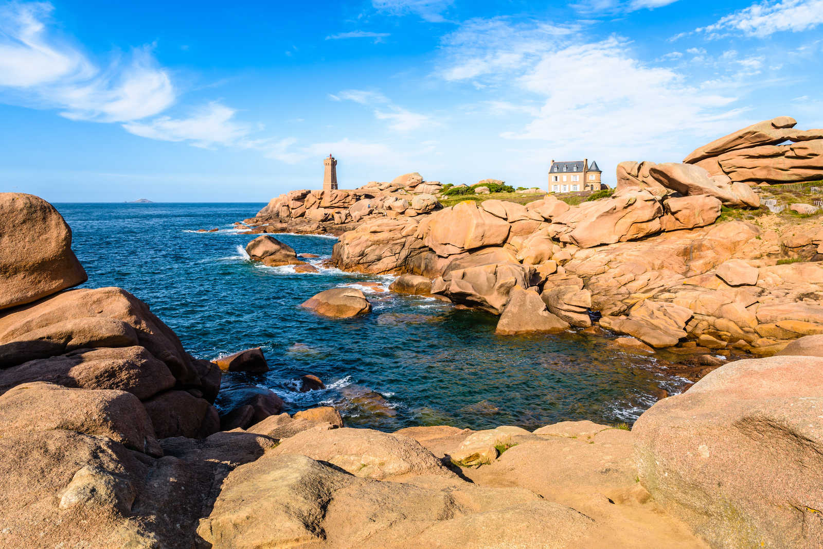 La Côte De Granit Rose Et L'île De Bréhat - Voyage Bretagne | Atalante