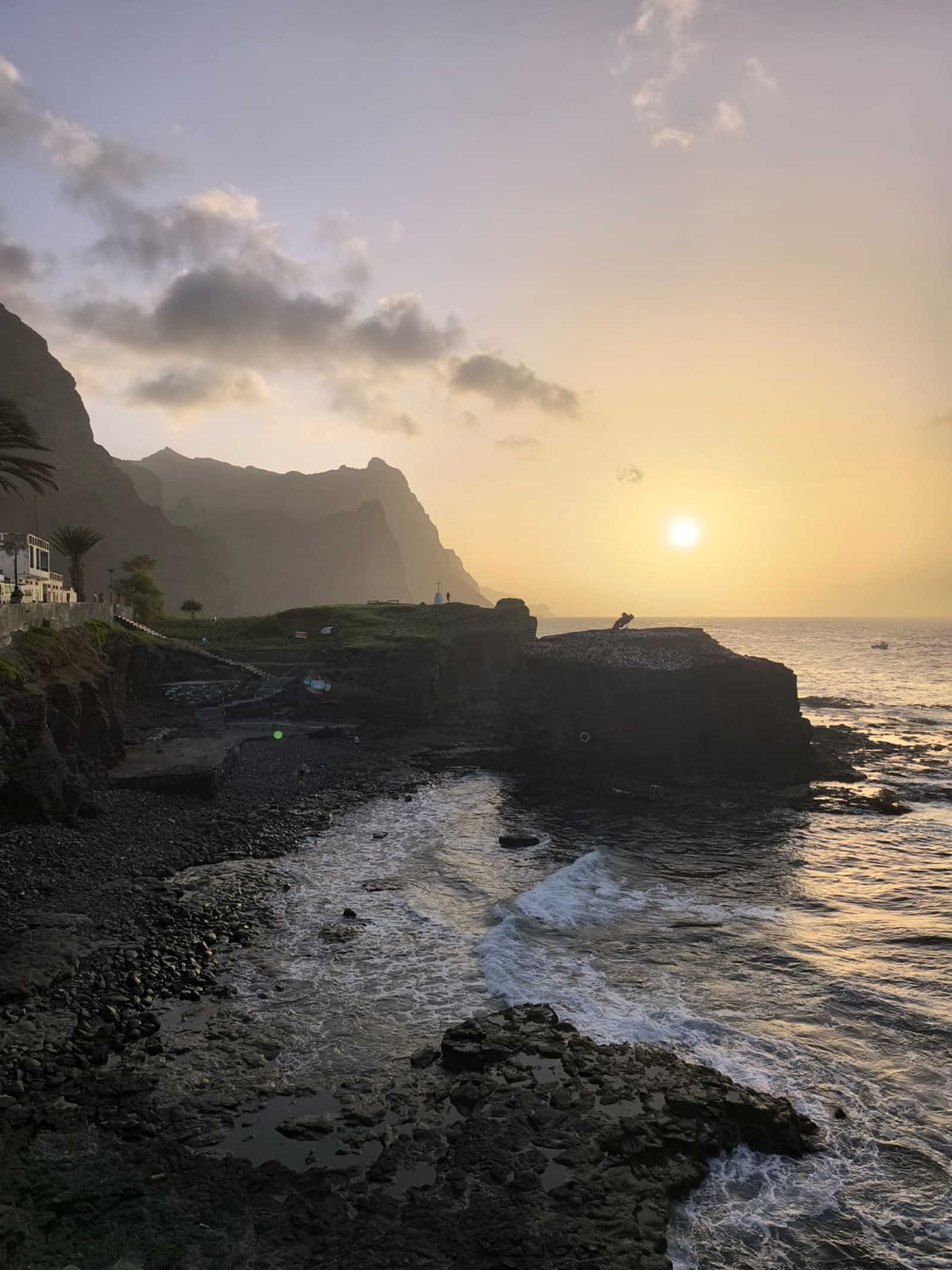 Coucher de soleil a Punta do Sol au Cap Vert © Fournier Mathilde