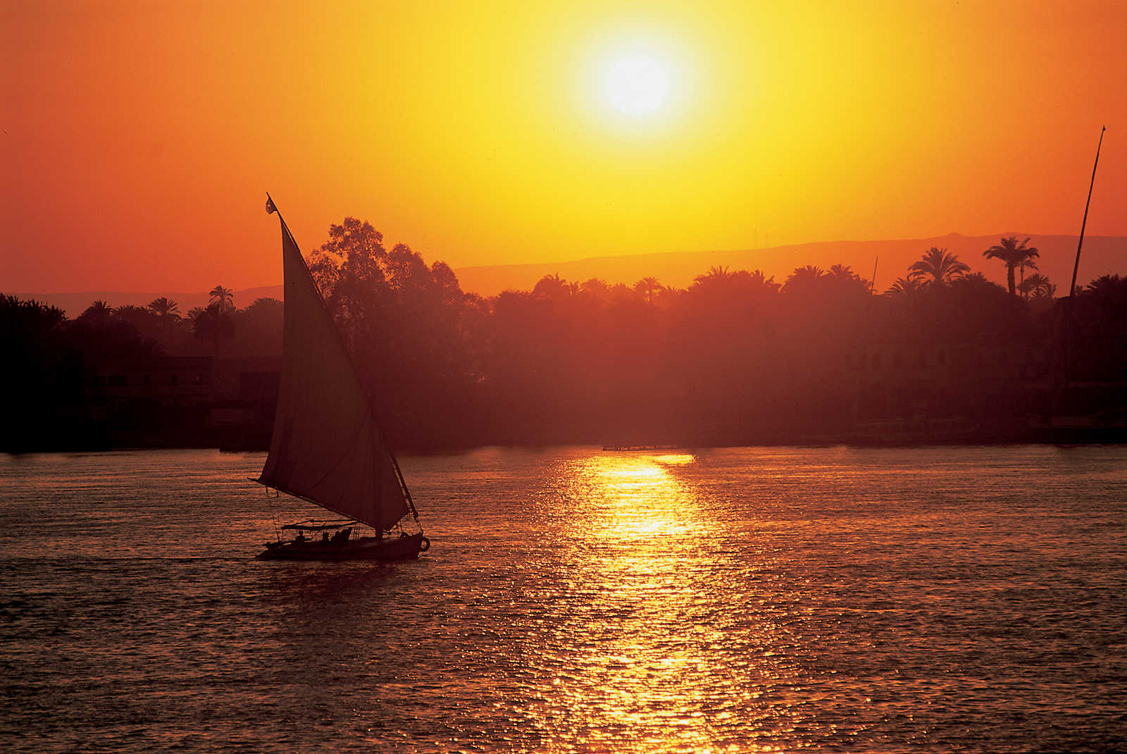 Coucher de soleil sur le Nil © C. RAYLAT
