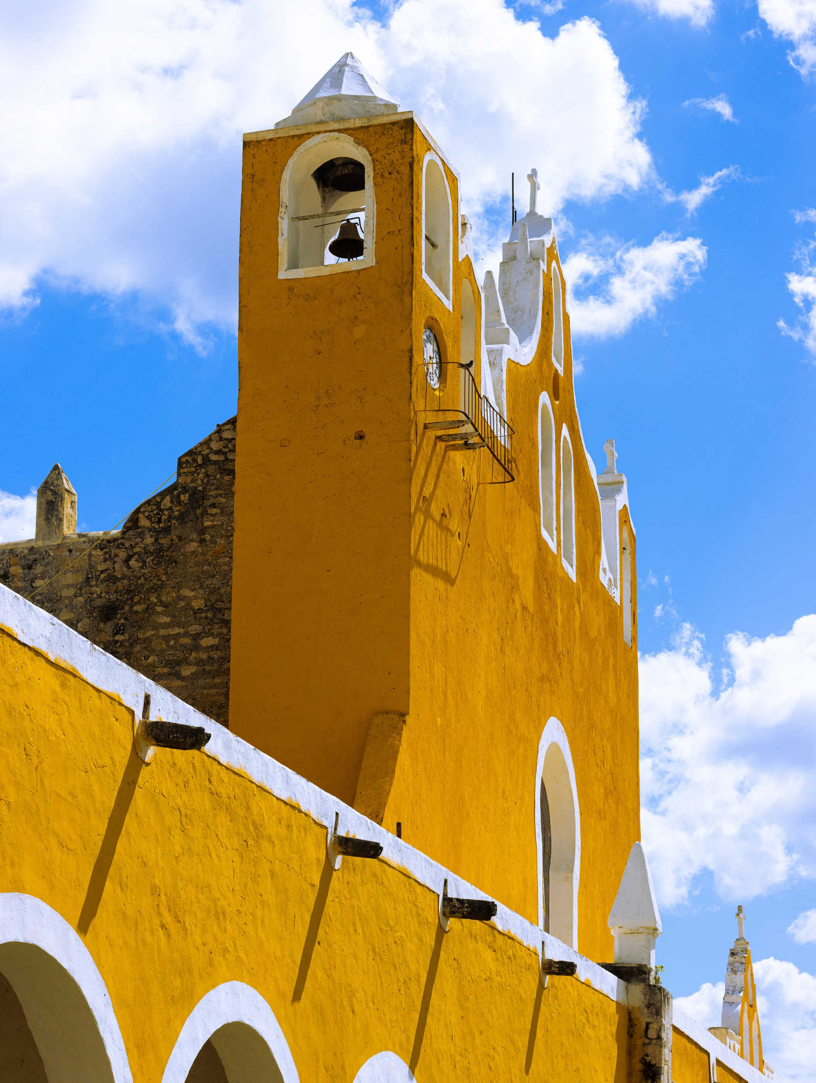 Couvent Saint-Antoine de Padoue à Izamal, Mexique © Regina