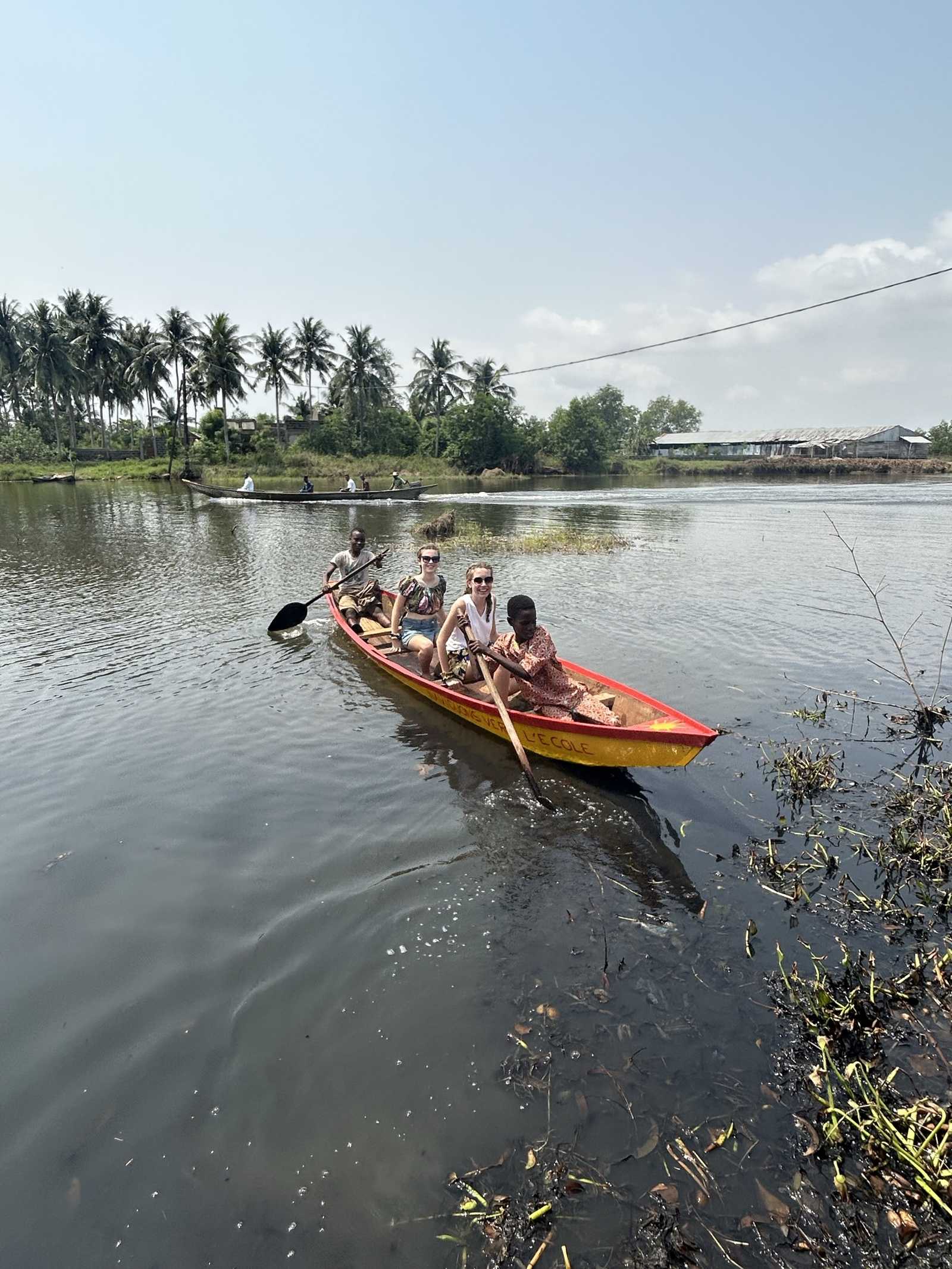 Double sens, voyage solidaire, vie locale, Bénin, navigation sur une pirogue © Souquet Carine
